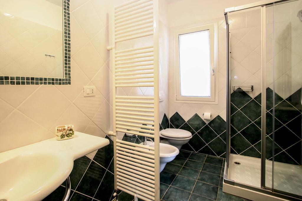 Lo Scoglio - Goelba Villa Capoliveri  Oda fotoğraf